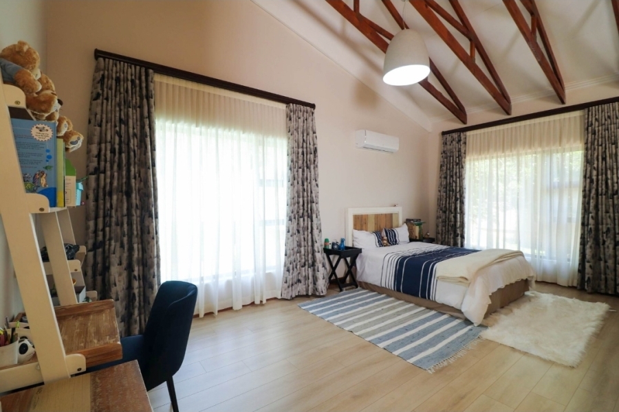 5 Bedroom Property for Sale in Protea Park North West